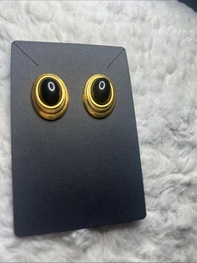Classic Gold and Black Oval Stud Earrings